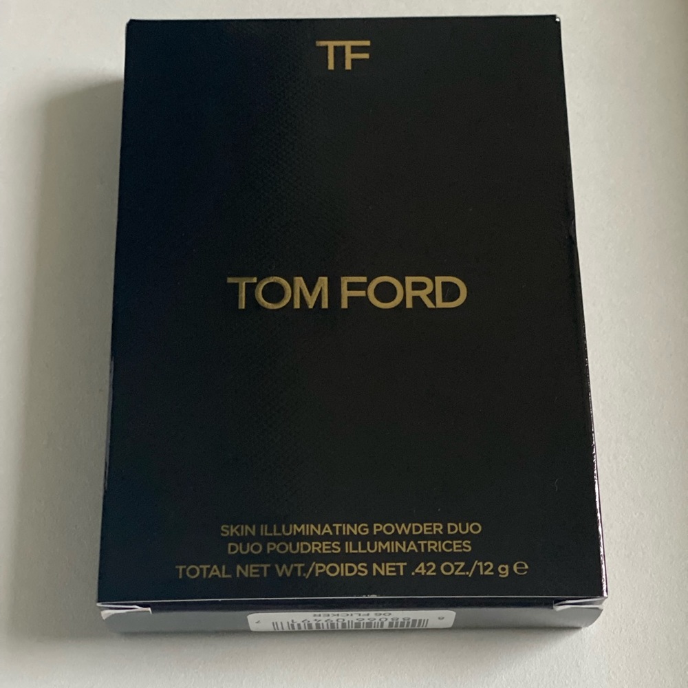 🎉LAST ONE🎉Tom Ford SKIN ILLUMINATING POWDER DUO - Picture 4 of 8
